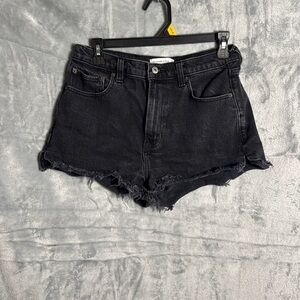 Abercrombie & Fitch Charcoal High-Rise Shorts the mom short high‎ rise 28 / 6